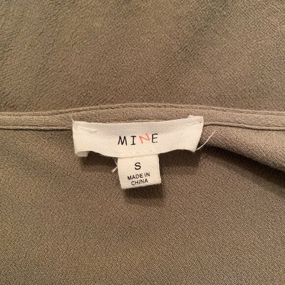 MINE SMALL OLIVE GREEN SHORT SLEEVE TOP - Picture 5 of 5